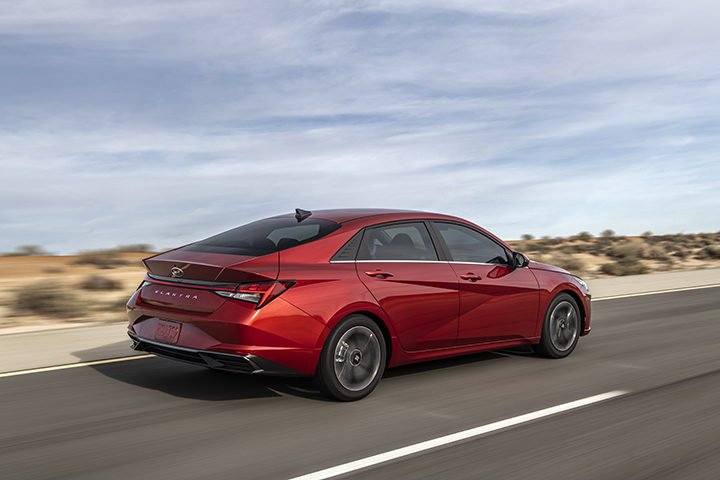 2020 Hyundai Elantra gets sharp new look and hybrid powertrain
