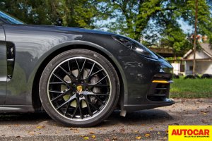 2019 Porsche Panamera review - Made by drivers for drivers