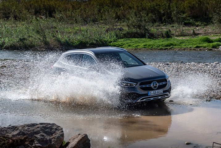 2020 Mercedes-Benz GLA crossover is ready for the outdoors