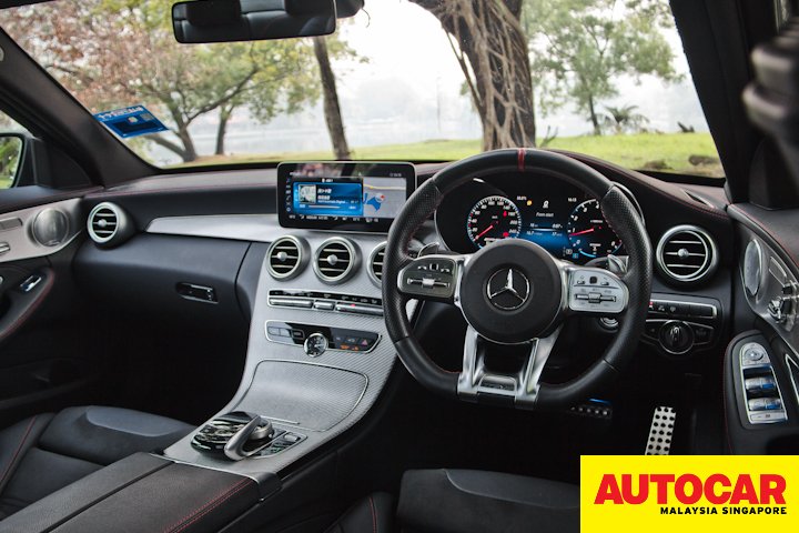 Mercedes-AMG C 43 interior quarter shot