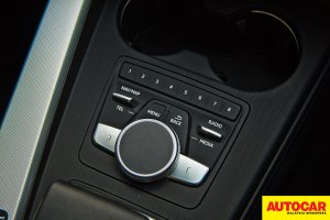 Audi A5 Sportback sport 2.0 TFSI quattro MMI multimedia center console