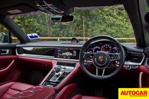 2019 Porsche Panamera review - Made by drivers for drivers