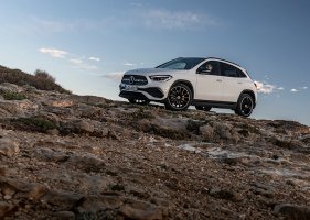 2020 Mercedes-Benz GLA crossover is ready for the outdoors