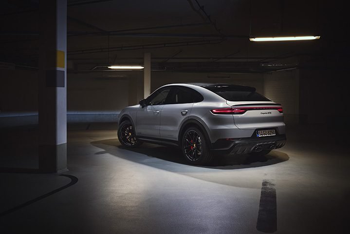 2020 Porsche Cayenne GTS is now back with a V8 engine 